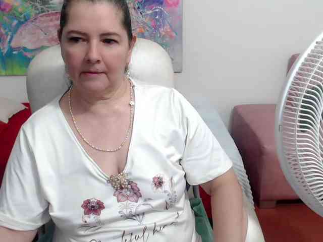leonela webcam