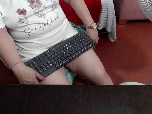 online random chat Leonela