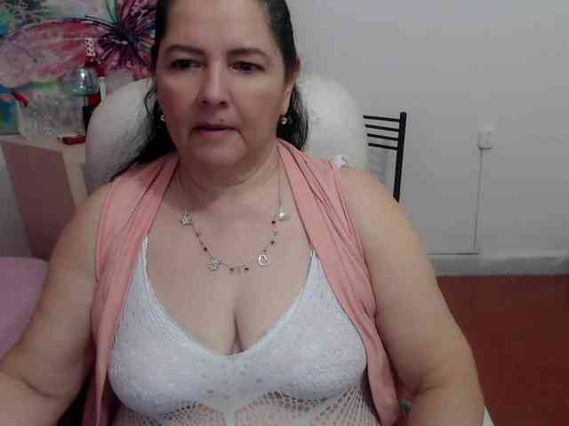 leonela webcam