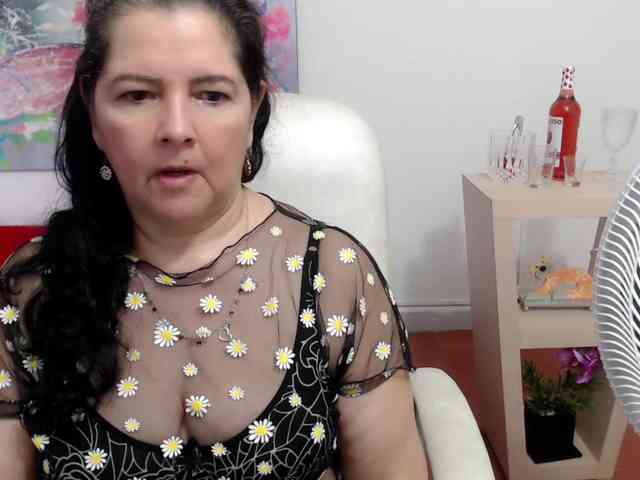leonela webcam