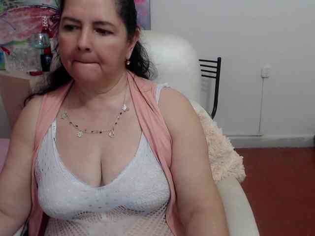 leonela webcam