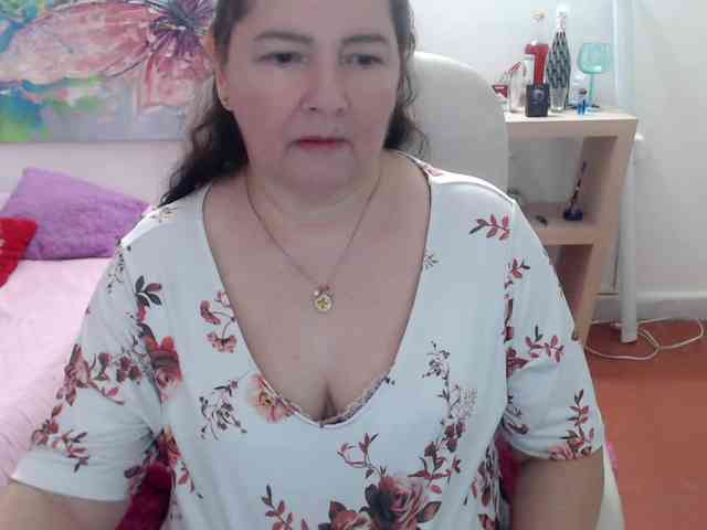 leonela webcam
