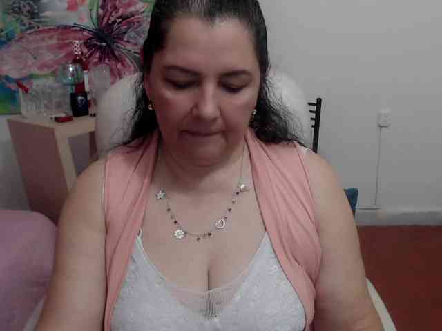 leonela webcam