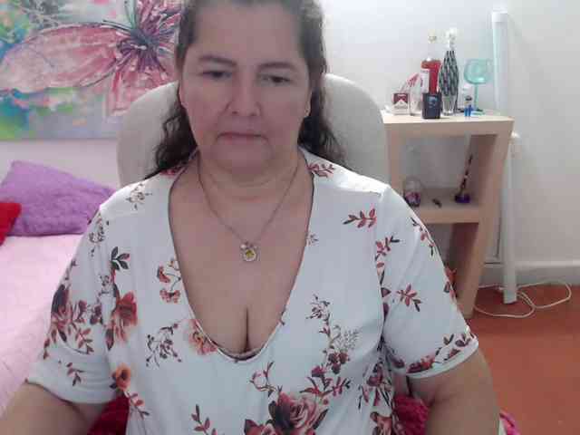 leonela webcam