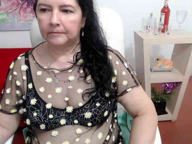 leonela webcam