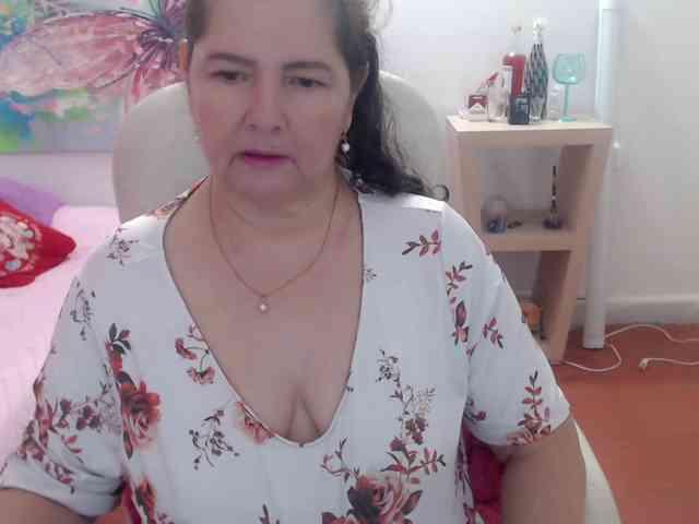 leonela webcam