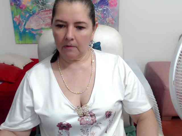 leonela webcam