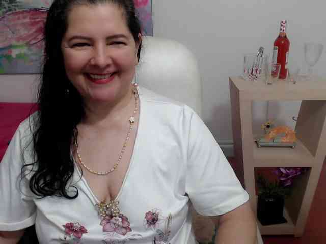 leonela webcam