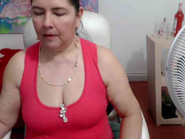 leonela webcam