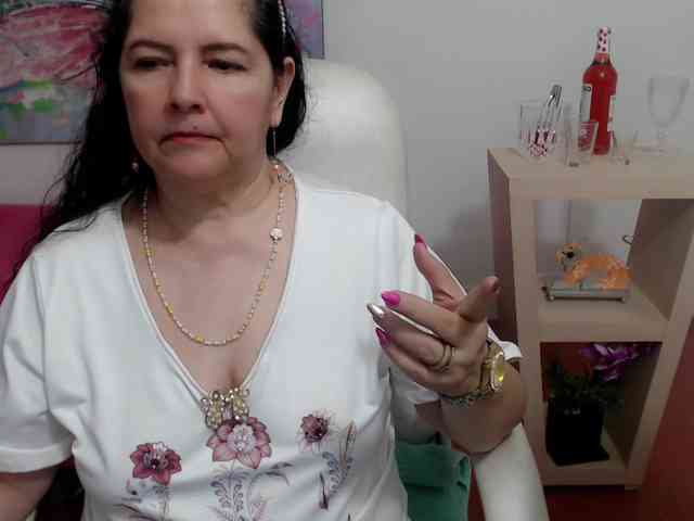 leonela webcam