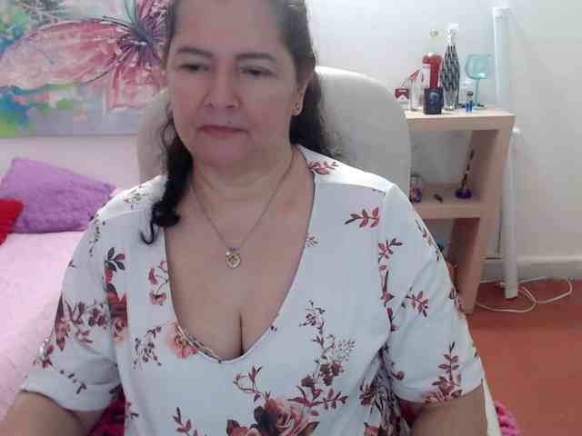 leonela webcam