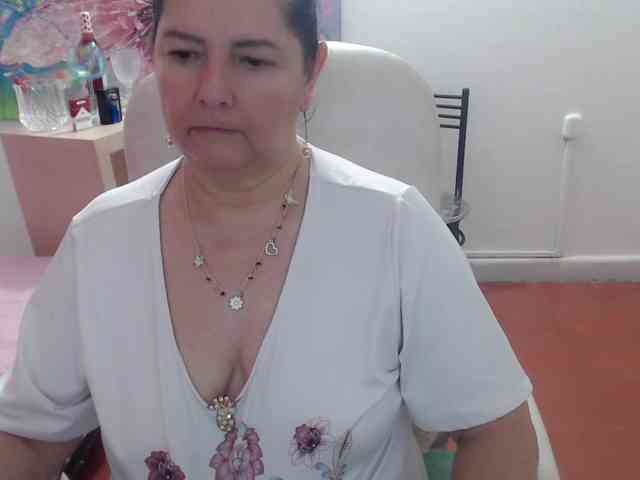 leonela webcam
