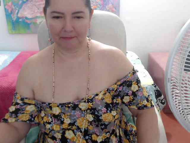 leonela webcam