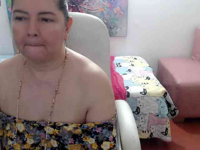 leonela webcam