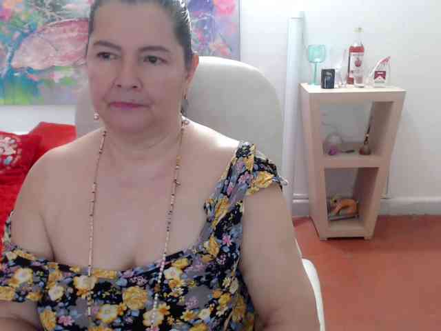 leonela webcam