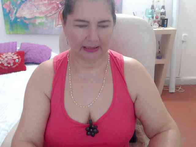 leonela Live Webcam on BongaCams