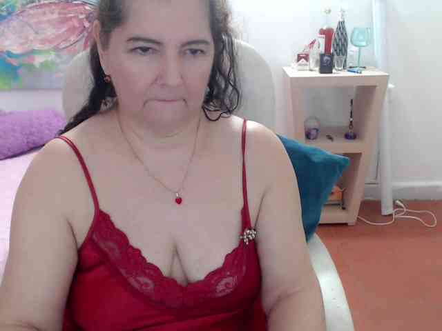 leonela webcam