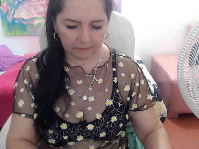 leonela webcam