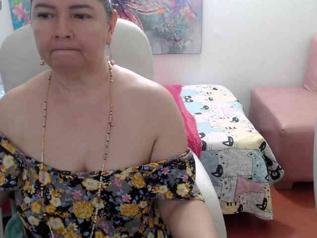 leonela webcam