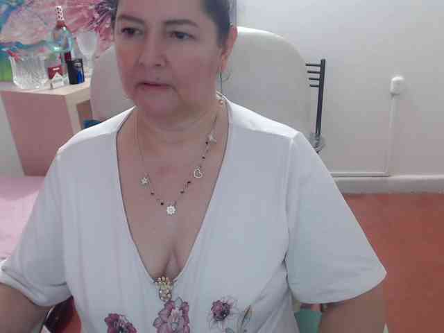 leonela webcam