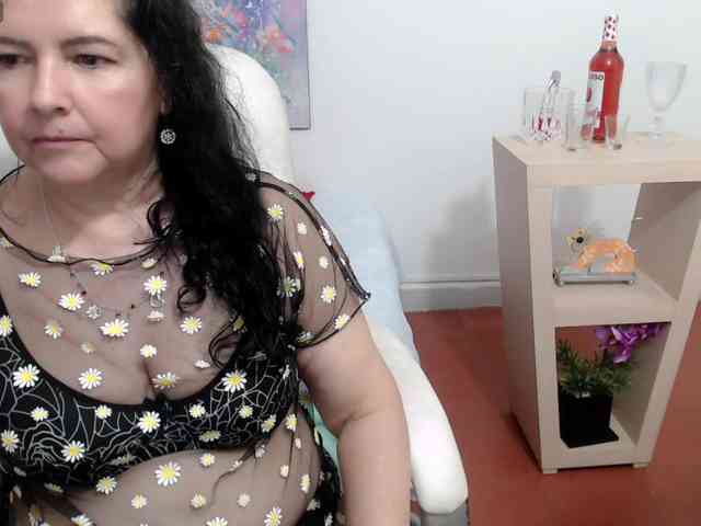 leonela webcam