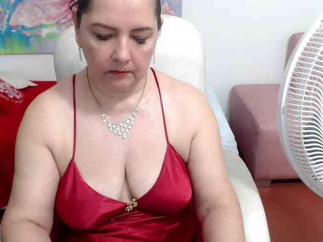 leonela webcam