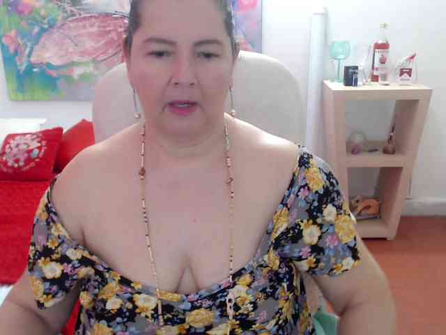 leonela webcam