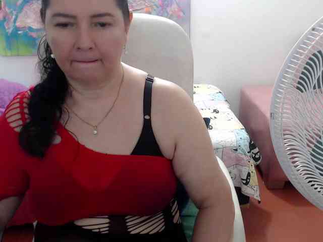 leonela webcam