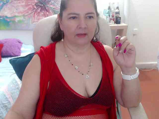 leonela Live Webcam on BongaCams