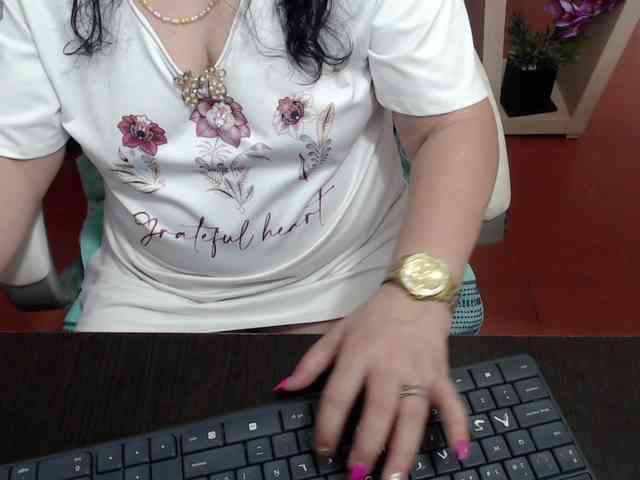 leonela webcam