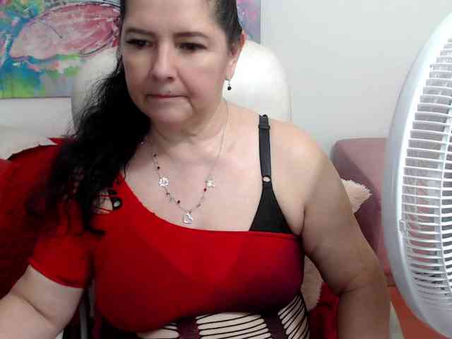 leonela webcam