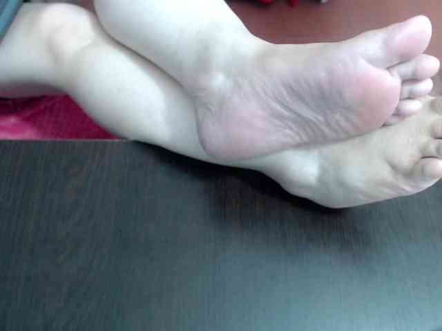 leonela webcam