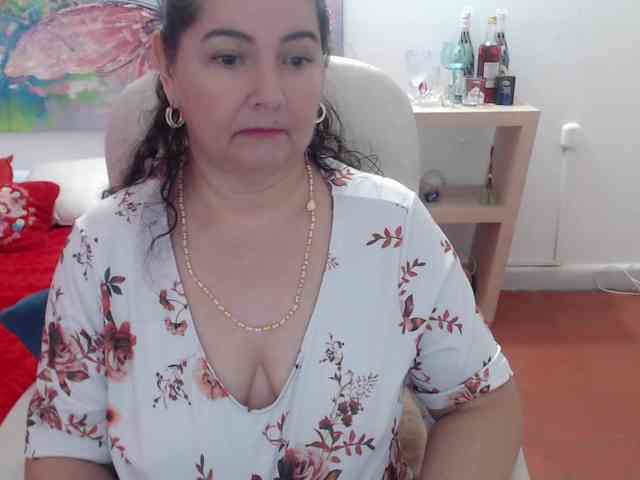 leonela webcam