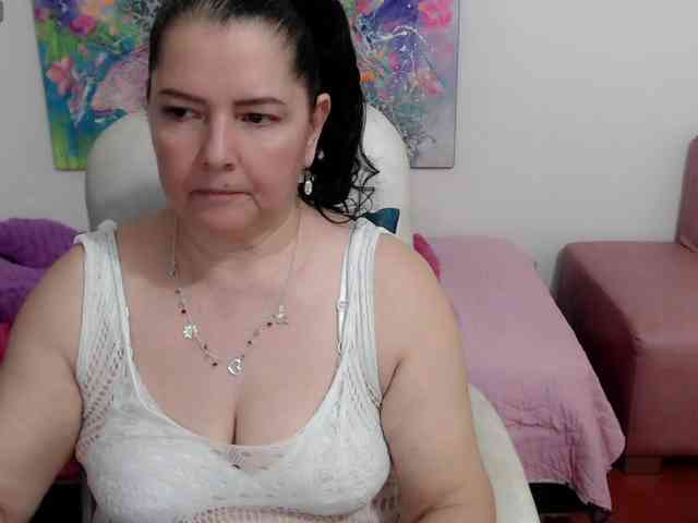 leonela webcam