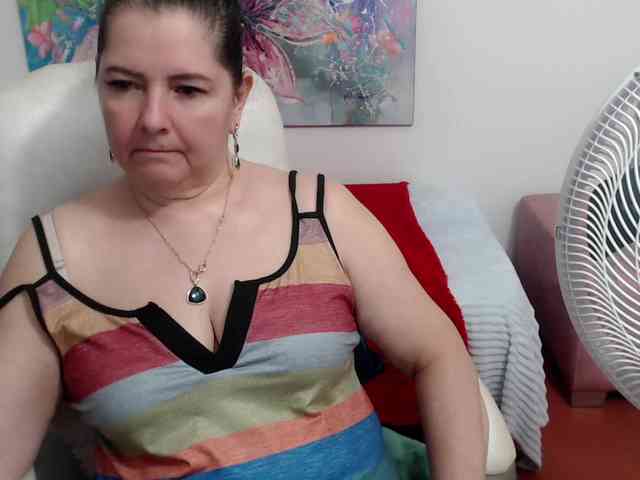 leonela webcam