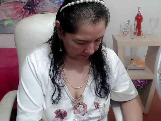 leonela webcam