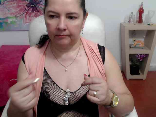 leonela webcam
