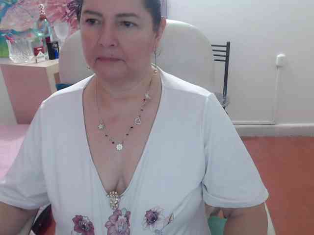 leonela webcam