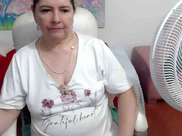 leonela webcam