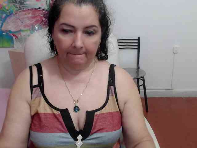 leonela webcam