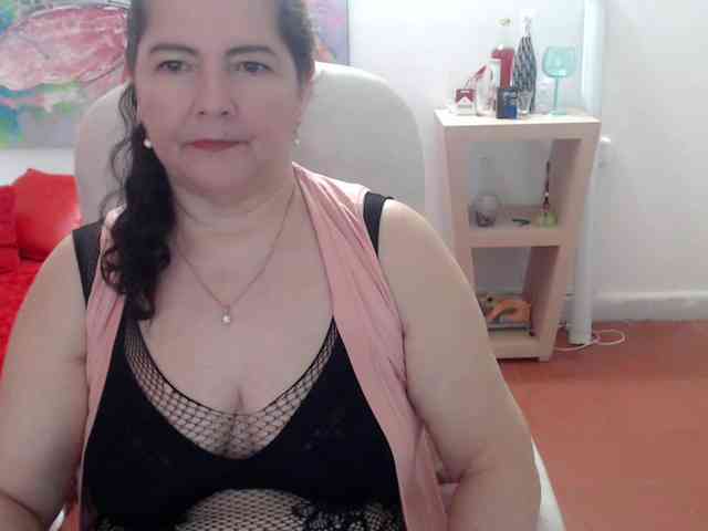 leonela webcam