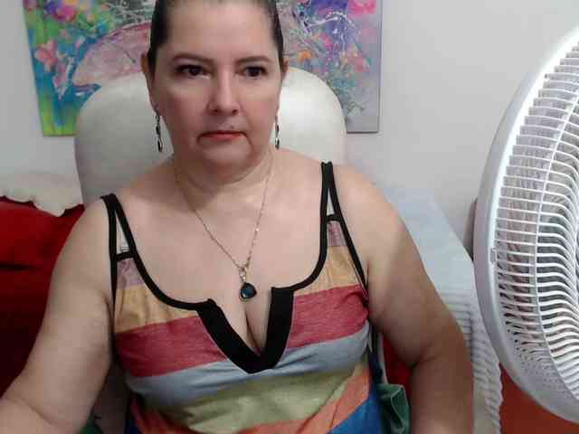 leonela webcam