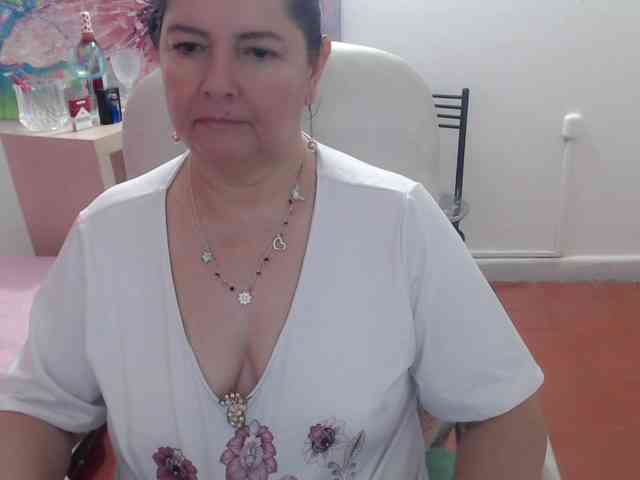 leonela webcam