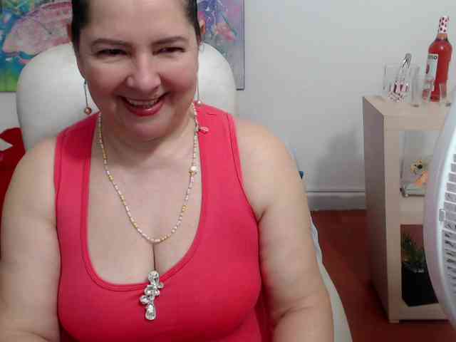 leonela webcam