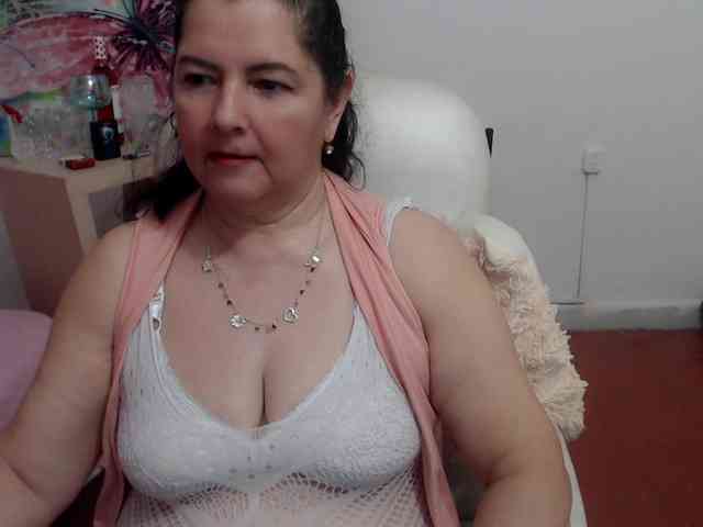 leonela webcam