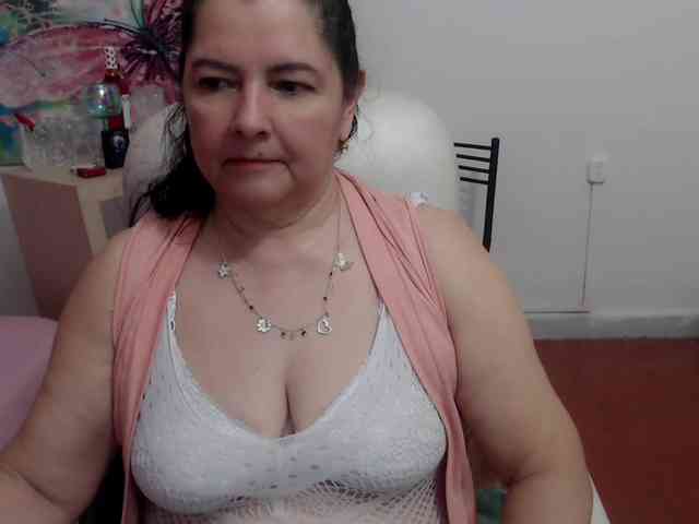 leonela webcam