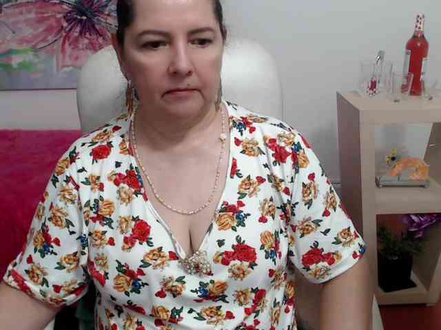 leonela webcam