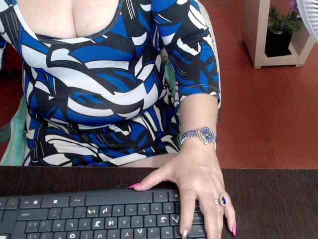 leonela webcam