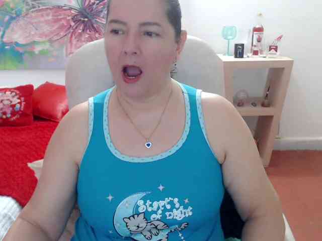 leonela webcam