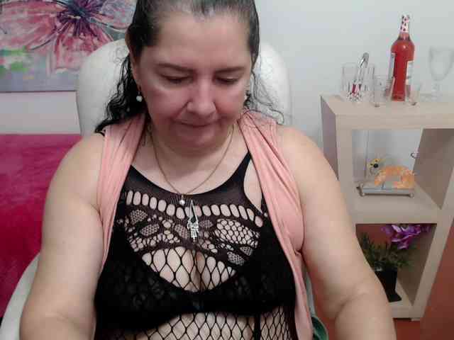 leonela webcam